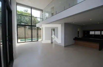 Casa / sobrado em condomínio para aluguel - vossoroca, 3 quartos,  405 m² - votorantim