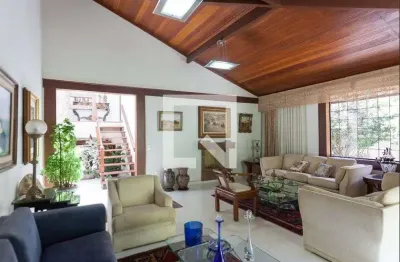 Casa / sobrado em condomínio para aluguel - ville de montagne, 5 quartos,  600 m² - nova lima