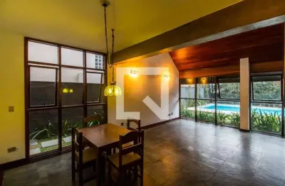 Casa / sobrado em condomínio para aluguel - alphaville, 3 quartos,  300 m² - santana de parnaíba