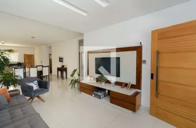 Casa para aluguel - inconfidentes, 4 quartos,  270 m² - contagem