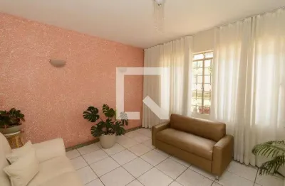 Casa para aluguel - flamengo, 4 quartos,  240 m² - contagem