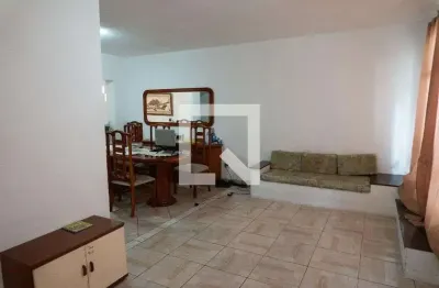 Casa para aluguel - parque brasil, 3 quartos,  250 m² - jacareí