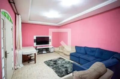 Casa para aluguel - santa luzia, 4 quartos,  200 m² - contagem