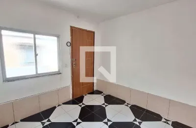Casa para aluguel - saracuruna, 1 quarto,  200 m² - duque de caxias