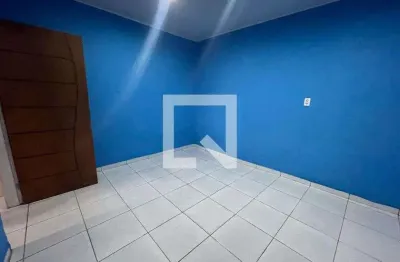 Casa para aluguel - parque fluminense, 1 quarto,  20 m² - duque de caxias