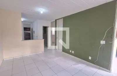 Casa para aluguel - saracuruna, 1 quarto,  80 m² - duque de caxias