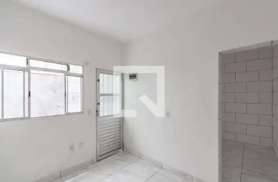 Casa com 1 quarto para alugar na Rua Demétrio Levedis, Cangaíba, São Paulo