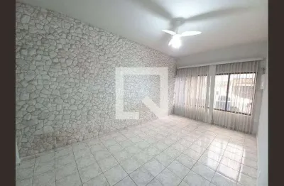 Casa com 2 quartos para alugar na Rua Carlos Gomes, Beira Mar, São Vicente