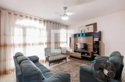 Casa para aluguel - areao, 3 quartos,  320 m² - taubaté
