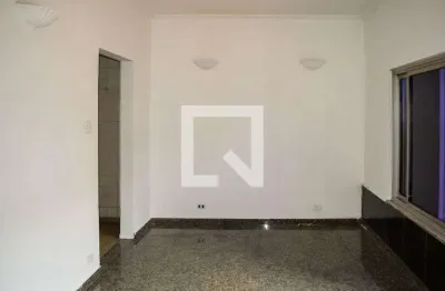 Casa com 3 quartos para alugar na Rua Doutor Paulo David Albuquerque, Tatuapé, São Paulo