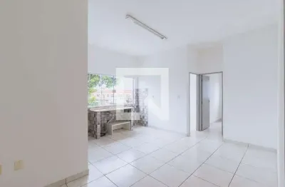 Casa para Aluguel - Bosque dos Eucaliptos, 2 Quartos,  40 m² - São José dos Campos