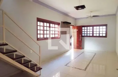 Casa para aluguel - areao, 3 quartos,  3000 m² - taubaté