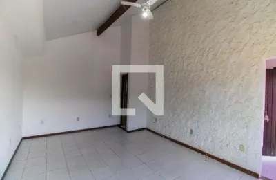 Casa para aluguel - engenho do mato, 2 quartos,  100 m² - niterói