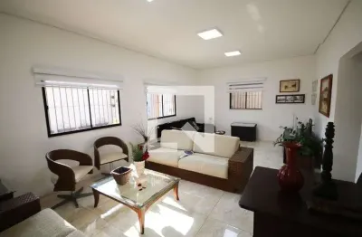 Casa para aluguel - canto do forte, 4 quartos,  184 m² - praia grande