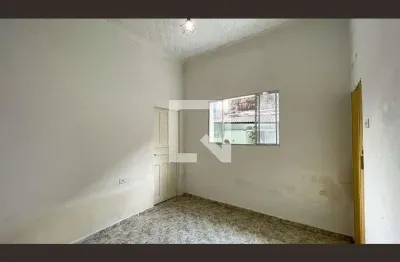 Casa com 1 quarto para alugar na Rua Teresa, Belém, São Paulo