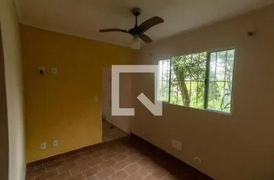 Casa com 2 quartos para alugar na Rua Benedito Otoni, Artur Alvim, São Paulo