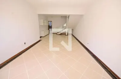 Casa / sobrado em condomínio para aluguel - setor leste universitário , 4 quartos,  183 m² - goiânia