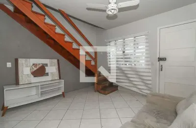 Casa / sobrado em condomínio para aluguel - humaitá, 2 quartos,  70 m² - porto alegre
