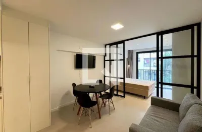 Kitnet / stúdio para aluguel - glória, 1 quarto,  38 m² - rio de janeiro