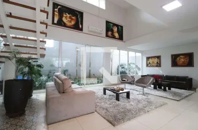 Casa para aluguel - tabajaras, 4 quartos,  490 m² - uberlândia