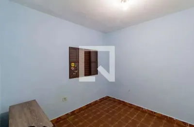 Casa com 1 quarto para alugar na Rua Catamarca, Ponte Rasa, São Paulo