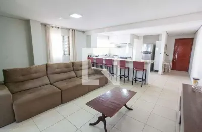 Apartamento para aluguel - segismundo pereira, 3 quartos,  250 m² - uberlândia
