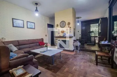Casa para aluguel - santa tereza , 3 quartos,  300 m² - porto alegre