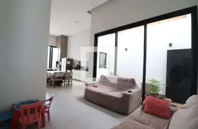 Casa para aluguel - novo mundo, 4 quartos,  170 m² - uberlândia