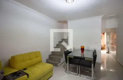 Casa com 2 quartos para alugar na Rua Doutor Manoel Guimarães, Itaquera, São Paulo