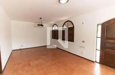 Casa para aluguel - piratininga, 4 quartos,  190 m² - niterói