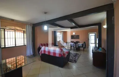 Casa para aluguel - parque horizonte, 6 quartos,  340 m² - nova iguaçu