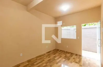 Casa para aluguel - campo grande, 1 quarto,  40 m² - rio de janeiro