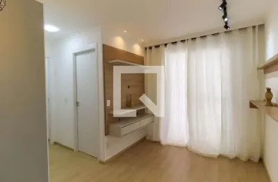 Apartamento com 2 quartos para alugar na Rua Martim Burchard, Brás, São Paulo