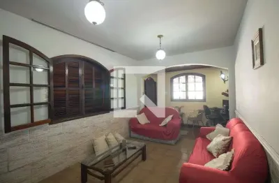 Casa para aluguel - jardim califórnia, 2 quartos,  300 m² - são gonçalo