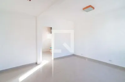 Casa com 4 quartos para alugar na Rua Doutor Eduardo Lobo, Saúde, São Paulo