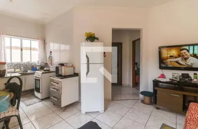 Casa / sobrado em condomínio para aluguel - botujuru, 2 quartos,  60 m² - mogi das cruzes