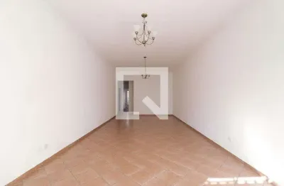 Casa com 4 quartos para alugar na Avenida Águas de São Pedro, Água Fria, São Paulo