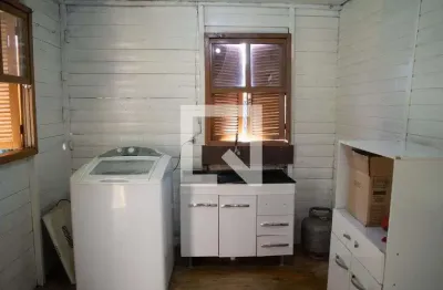 Casa para aluguel - santa cecília, 1 quarto,  5 m² - viamão