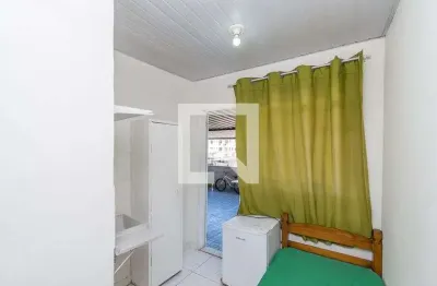 Kitnet / stúdio para aluguel - irajá, 1 quarto,  16 m² - rio de janeiro