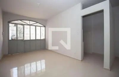 Kitnet / stúdio para aluguel - taguatinga, 1 quarto,  44 m² - brasília