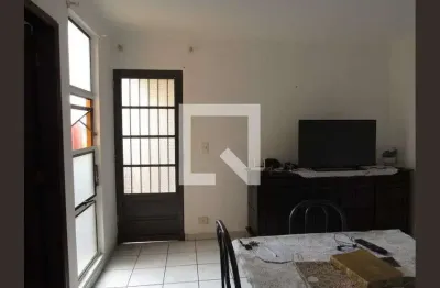 Apartamento com 2 quartos para alugar na Avenida Graciela Flores de Piteri, I.A.P.I., Osasco
