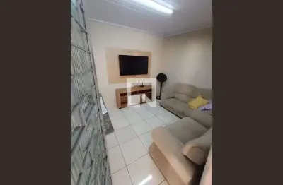 Casa para aluguel - custódio pereira, 1 quarto,  45 m² - uberlândia