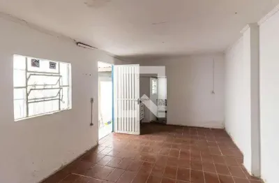 Casa com 1 quarto para alugar na Rua Gravi, Saúde, São Paulo