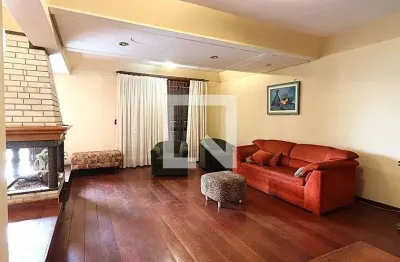 Casa para aluguel - passo d&apos;areia, 4 quartos,  412 m² - porto alegre