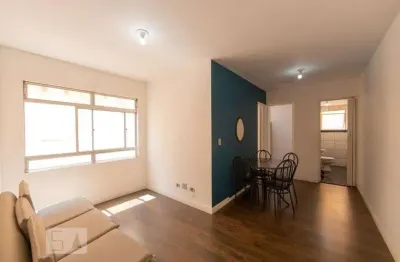 Apartamento com 2 quartos para alugar na Rua Martim Burchard, Brás, São Paulo