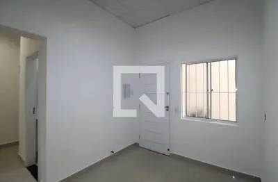 Casa com 1 quarto para alugar na Rua Padre Azevedo, Água Fria, São Paulo