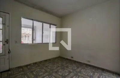 Casa com 3 quartos para alugar na Travessa Lucinda, Centro, Santo André