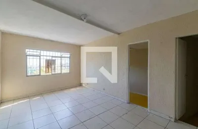 Casa com 3 quartos para alugar na Estrada de Mogi das Cruzes, Ponte Rasa, São Paulo