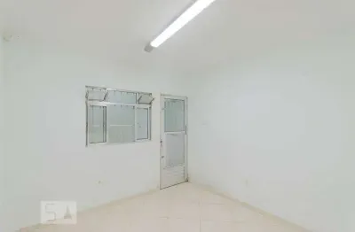 Casa com 2 quartos para alugar na Rua Maria Teresa Assunção, Vila Ré, São Paulo