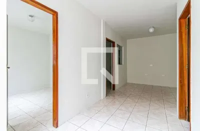 Casa com 2 quartos para alugar na Rua Nova Jerusalém, Vila Carrão, São Paulo